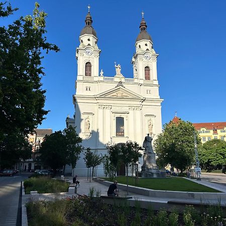 Central Boulevard Apartman Budapeste Exterior foto